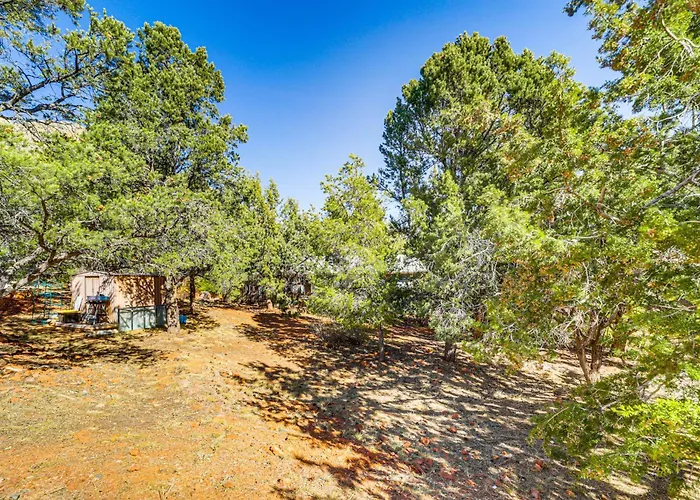 10 Mi To Dtwn: Pet-friendly Getaway! *